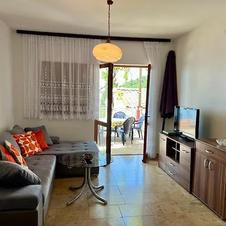 Casa de Férias House With Sea View Podaca